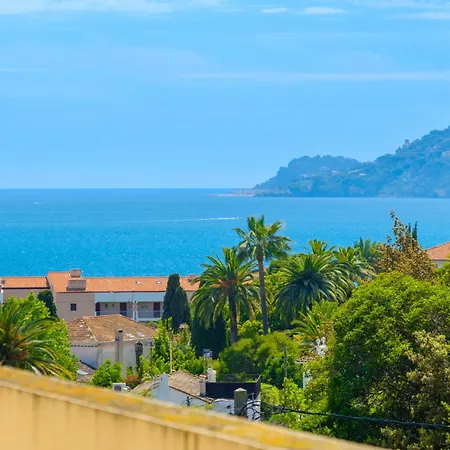 Szálloda Livia Cannes