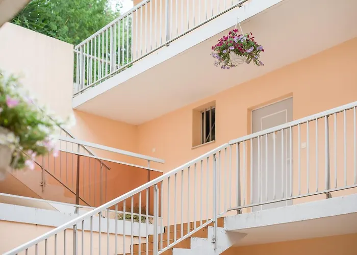 Hotel Livia