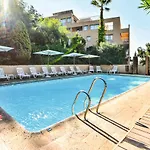 Livia 2* Κάννες